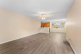 10871 Braes Bend Dr, Houston, TX 77071 - Photo 6