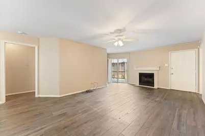 10871 Braes Bend Drive #10871, Houston, TX 77071 - Photo 8