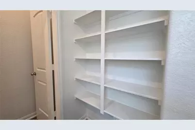 10750 Nathaniel Valley Path, Houston, TX 77016 - Photo 14