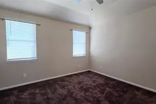 10750 Nathaniel Valley Path, Houston, TX 77016 - Photo 10