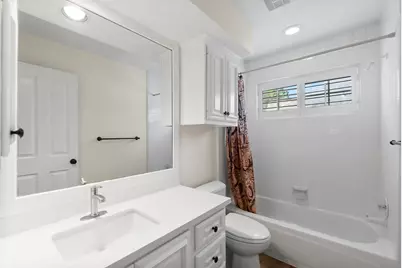 78 N Cochrans Green Circle, The Woodlands, TX 77381 - Photo 22