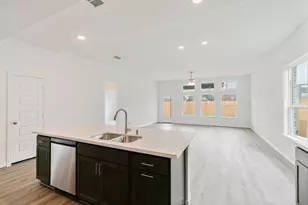 2710 Alexis St, Seabrook, TX 77586 - Photo 18