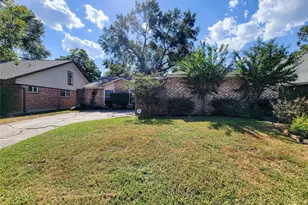 5414 Sweetwind Ln, Spring, TX 77373 - Photo 2