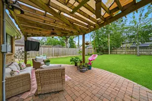 1206 Verdun Ln, Friendswood, TX 77546 - Photo 42