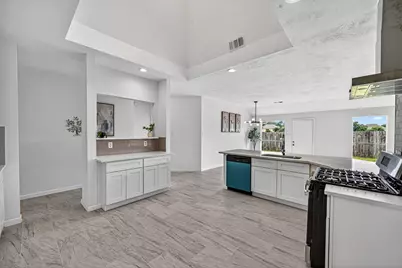 16119 Mission Glen Drive, Houston, TX 77083 - Photo 14