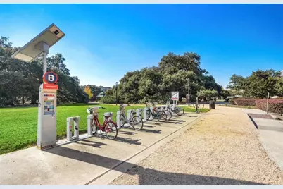 1702 Tuam Street #B, Houston, TX 77004 - Photo 2