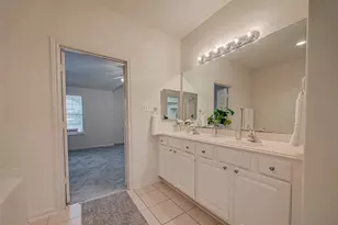 22 Stone Arrow Pl, The Woodlands, TX 77382 - Photo 34