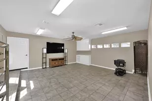 1626 Cafe Dumonde, Conroe, TX 77304 - Photo 40