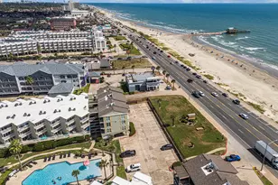 6300 Seawall Blvd, Galveston, TX 77551 - Photo 24