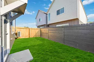 1061 Wheatley Oak Ln, Houston, TX 77091 - Photo 34