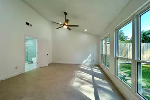 11923 Riverview Dr, Houston, TX 77077 - Photo 20