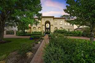 1119 River Glynn Dr, Houston, TX 77063 - Photo 1
