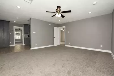 207 Jasmine Street, Lake Jackson, TX 77566 - Photo 4