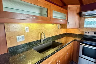 354 2nd St, San Leon, TX 77539 - Photo 6