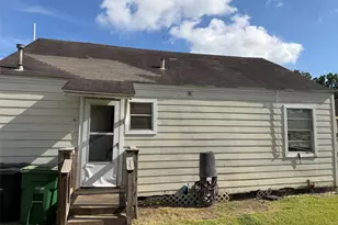 4514 Providence St, Houston, TX 77020 - Photo 2