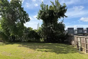 4514 Providence St, Houston, TX 77020 - Photo 4
