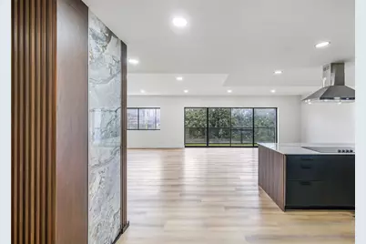 2929 Buffalo Speedway #A204, Houston, TX 77098 - Photo 2