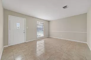 7750 Water Park Ln, Houston, TX 77086 - Photo 4