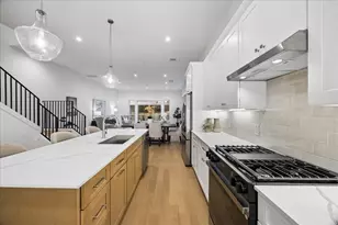 1520 W 21st St, Houston, TX 77008 - Photo 14