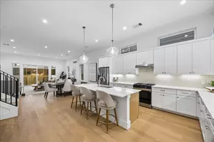 1520 W 21st St, Houston, TX 77008 - Photo 10
