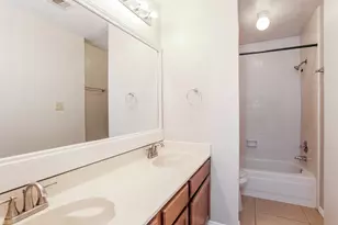 16327 Elmwood Point Ln, Sugar Land, TX 77498 - Photo 14