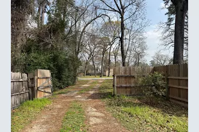 30227 E Geneva Dr, Spring, TX 77386 - Photo 12