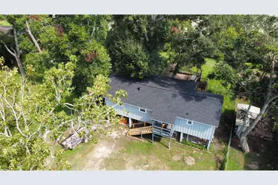 1813 County Road 1333, Liberty, TX 77575 - Photo 2