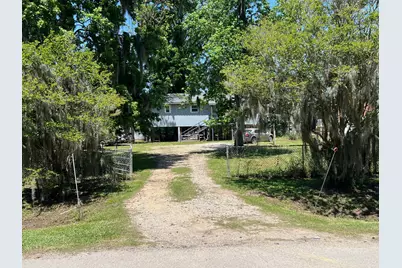 1813 County Road 1333, Liberty, TX 77575 - Photo 6