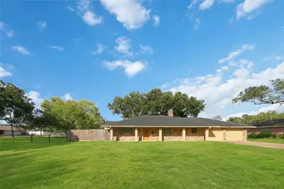 1218 S Booth Lane, Alvin, TX 77511 - Photo 28