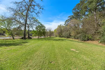 2 Wildwood Lake Drive, Huntsville, TX 77340 - Photo 16