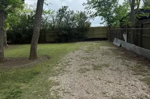 116 Avenue C, Brazoria, TX 77422 - Photo 14
