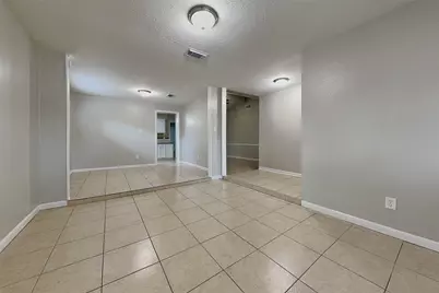 7731 Bunker Wood Lane, Houston, TX 77086 - Photo 2
