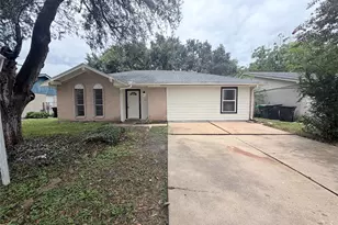 5011 Brisbane Dr, Houston, TX 77048 - Photo 2