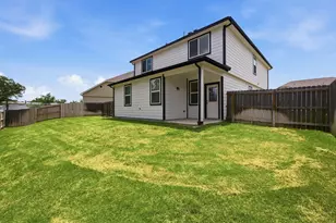 961 Harper Ln, Bryan, TX 77803 - Photo 2