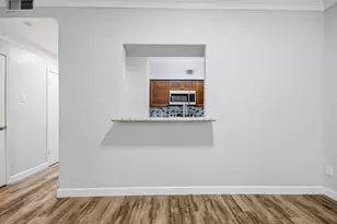 3800 Tanglewilde St, Houston, TX 77063 - Photo 8