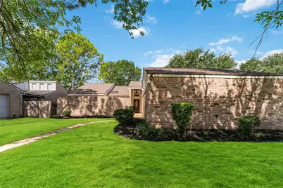 2102 Gray Falls Drive, Houston, TX 77077 - Photo 2