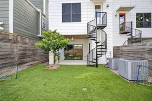 1613 Vermont St, Houston, TX 77006 - Photo 22