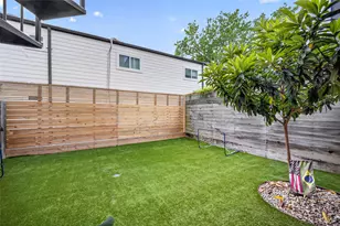 1613 Vermont St, Houston, TX 77006 - Photo 24