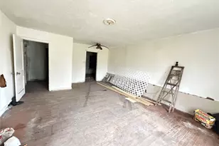 6602 Sidney St, Houston, TX 77021 - Photo 2
