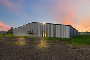 1061 County Rd 6111, Dayton, TX 77535 - Photo 4