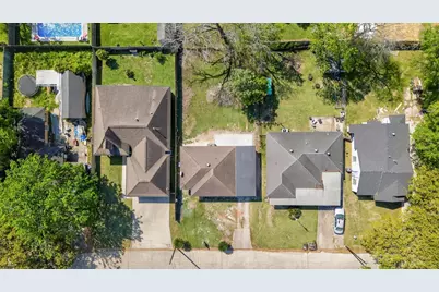 1114 Montrose Street, Port Neches, TX 77651 - Photo 8