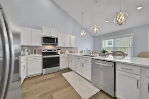 3700 83rd St, Galveston, TX 77554 - Photo 20