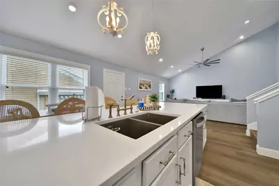 3700 83rd Street #4, Galveston, TX 77554 - Photo 18
