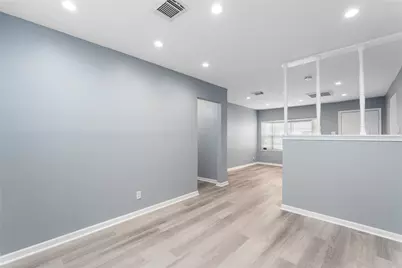 5703 Minden Street, Houston, TX 77026 - Photo 6