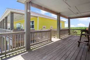 933 & 929 Magnolia Ln Ln, Port Bolivar, TX 77650 - Photo 22