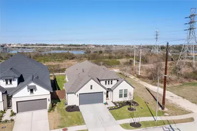 945 Goose Creek Street, Webster, TX 77598 - Photo 2
