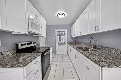 5146 Markwood Lane, Houston, TX 77053 - Photo 2