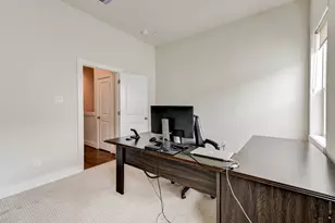 5857 Dolores St, Houston, TX 77057 - Photo 44