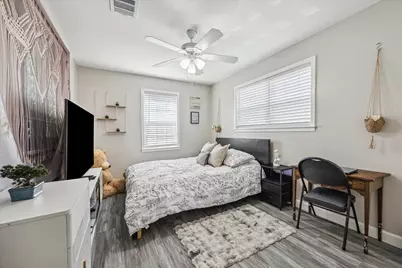 1210 Shelby Street, Houston, TX 77009 - Photo 12