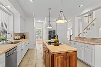 12120 Silver Creek Drive, Houston, TX 77070 - Photo 18